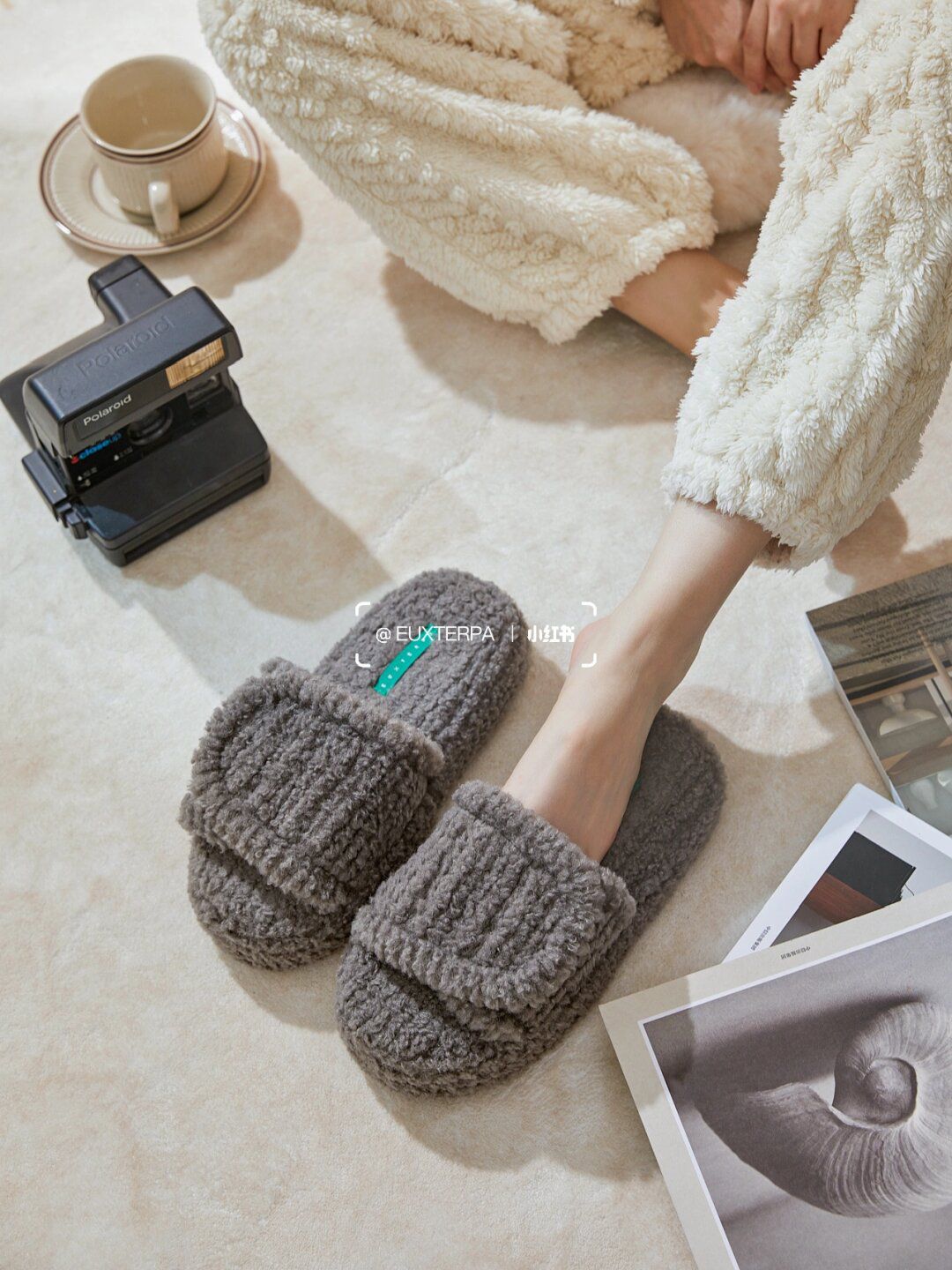  - VALI鞋履AI设计主图