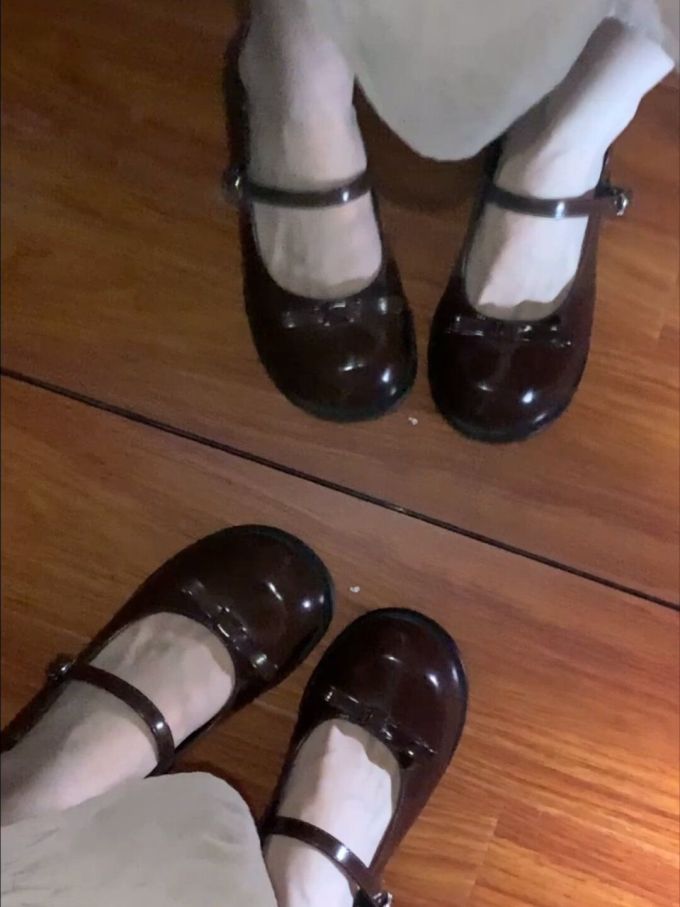 圆头 袢扣 中口鞋 皮革