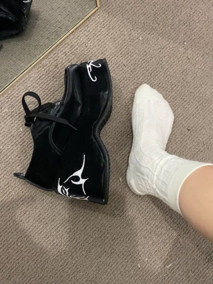 厚底 系带 皮革 