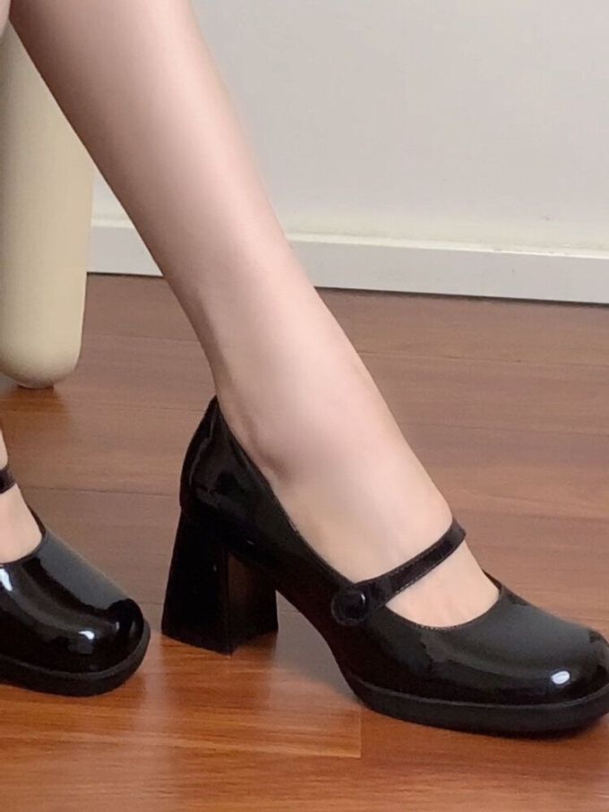 圆头 中口鞋 皮革