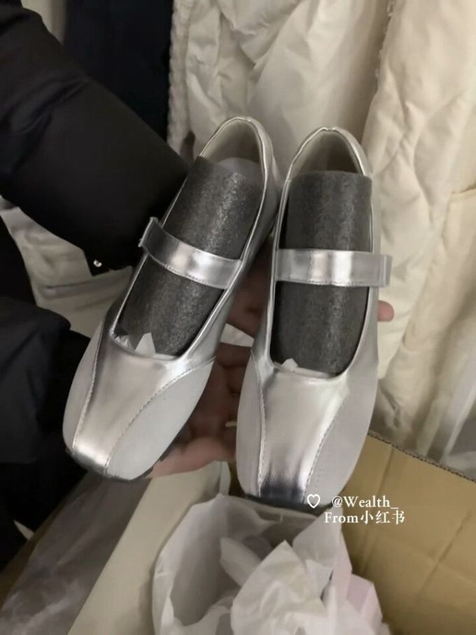 方头 袢扣 中口鞋 皮革 