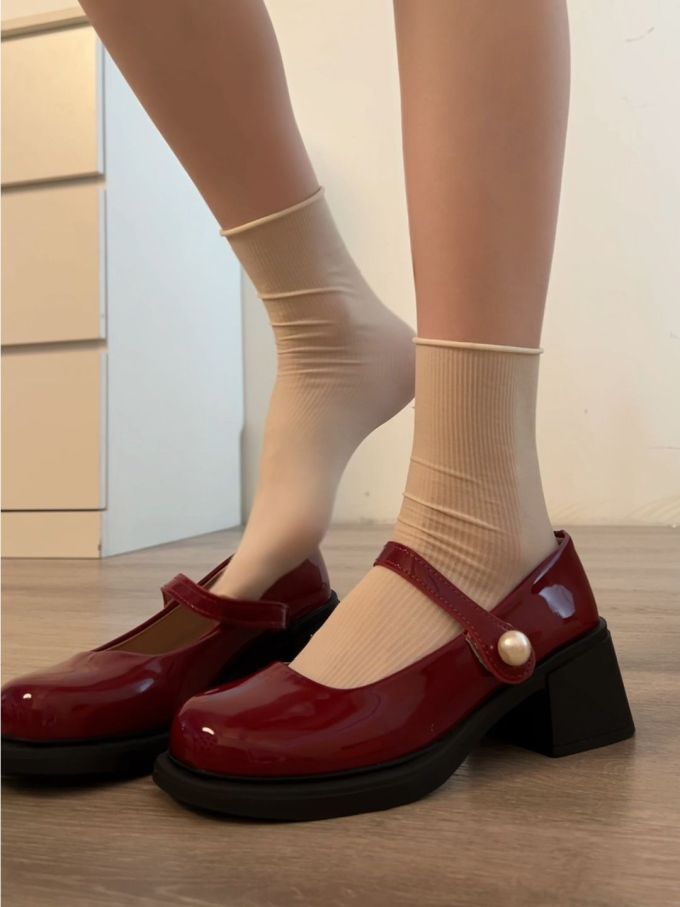 圆头 中口鞋 皮革
