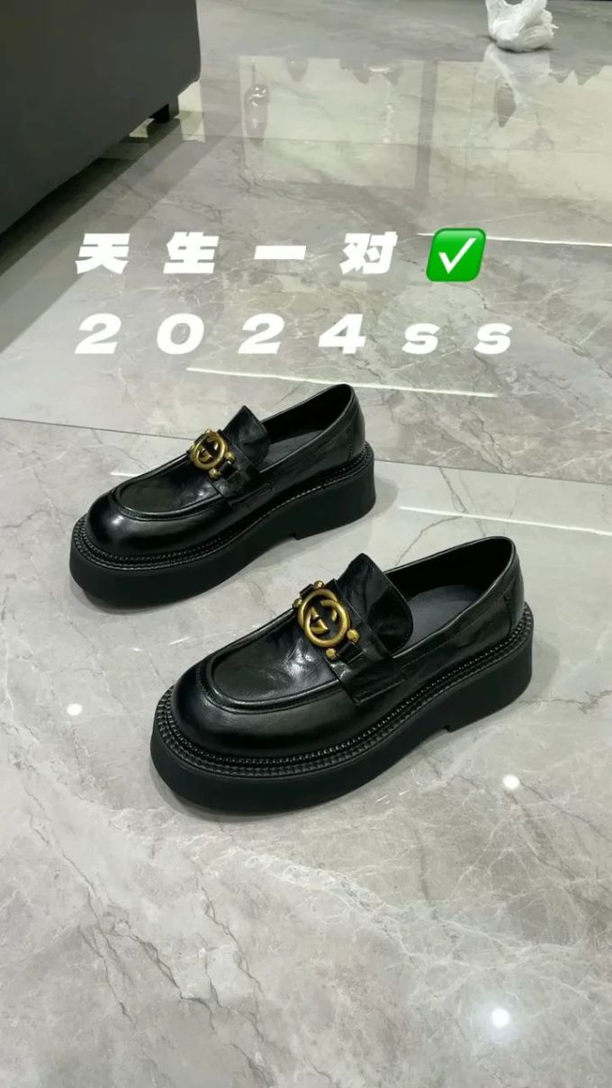 圆头 低帮 一脚蹬 深口鞋 皮革