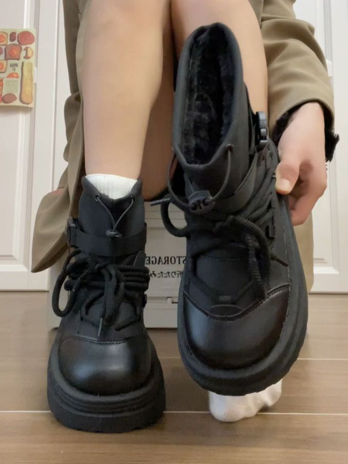 圆头 系带 皮革