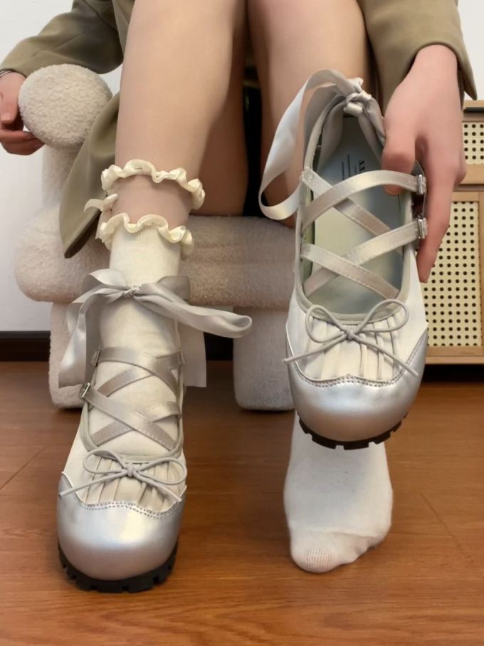 圆头 袢扣 中口鞋 皮革