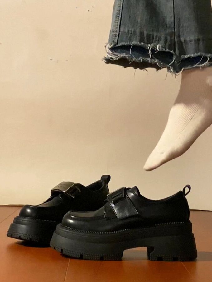 厚底 圆头 低帮 深口鞋 皮革