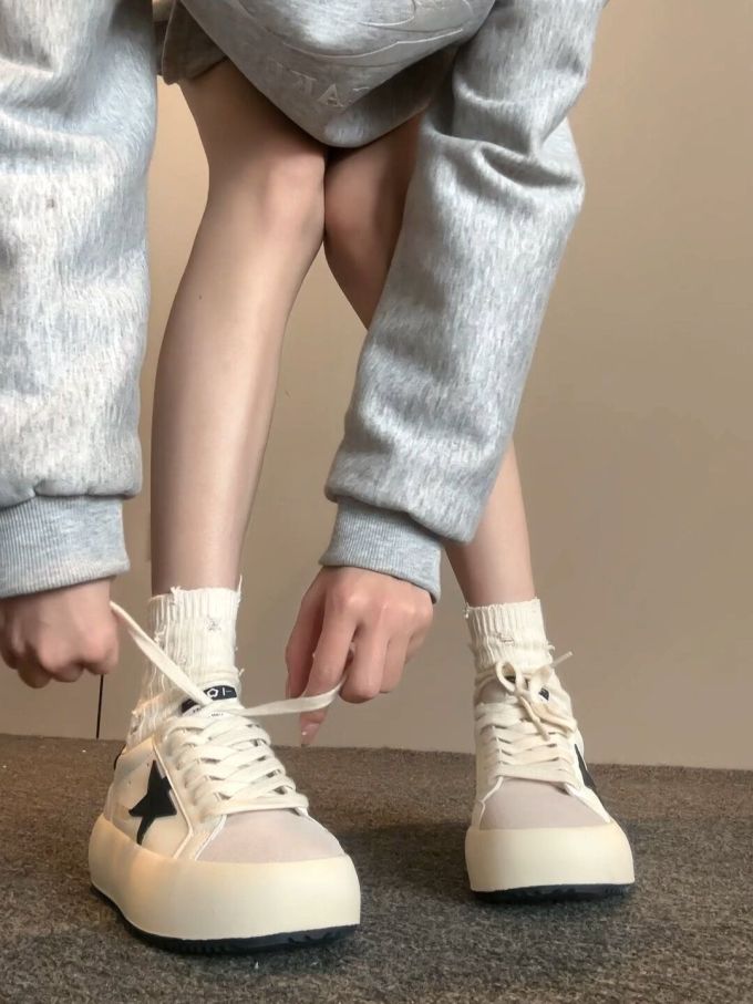 低帮 系带 皮革