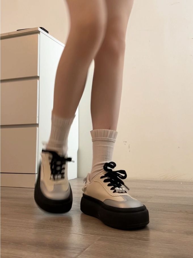 圆头 低帮 系带 皮革