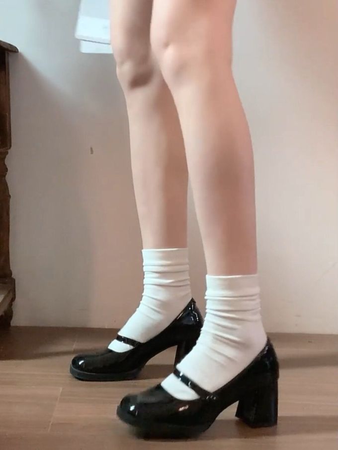 圆头 中口鞋 皮革