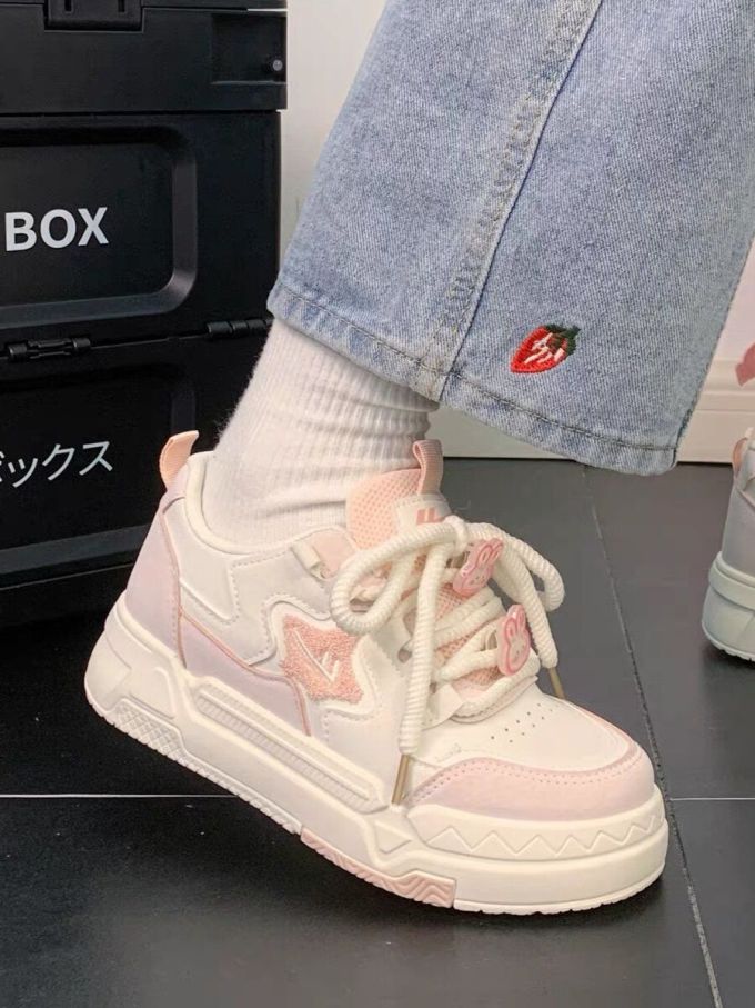低帮 系带 魔术贴 皮革