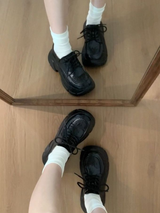 圆头 系带 皮革