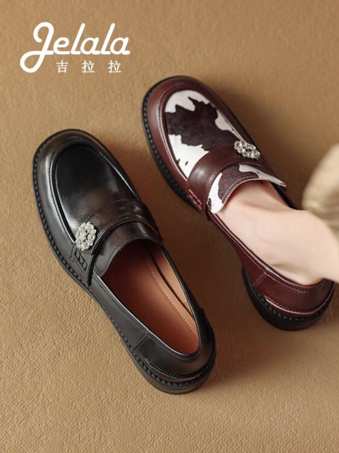 圆头 低帮 深口鞋 皮革
