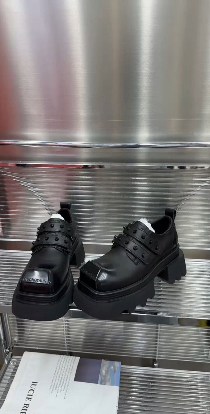 厚底 方头 皮革 