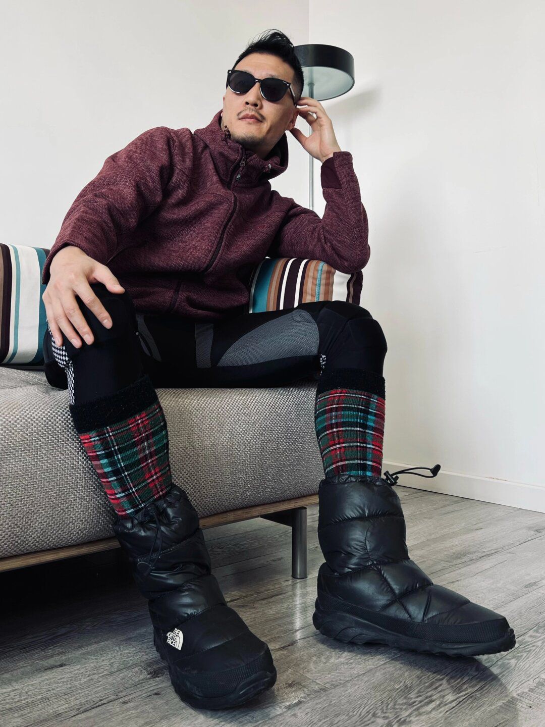 条纹/波纹 格纹/菱格 撞色/渐变 拼接 蓝黑色  - VALI鞋履AI设计主图