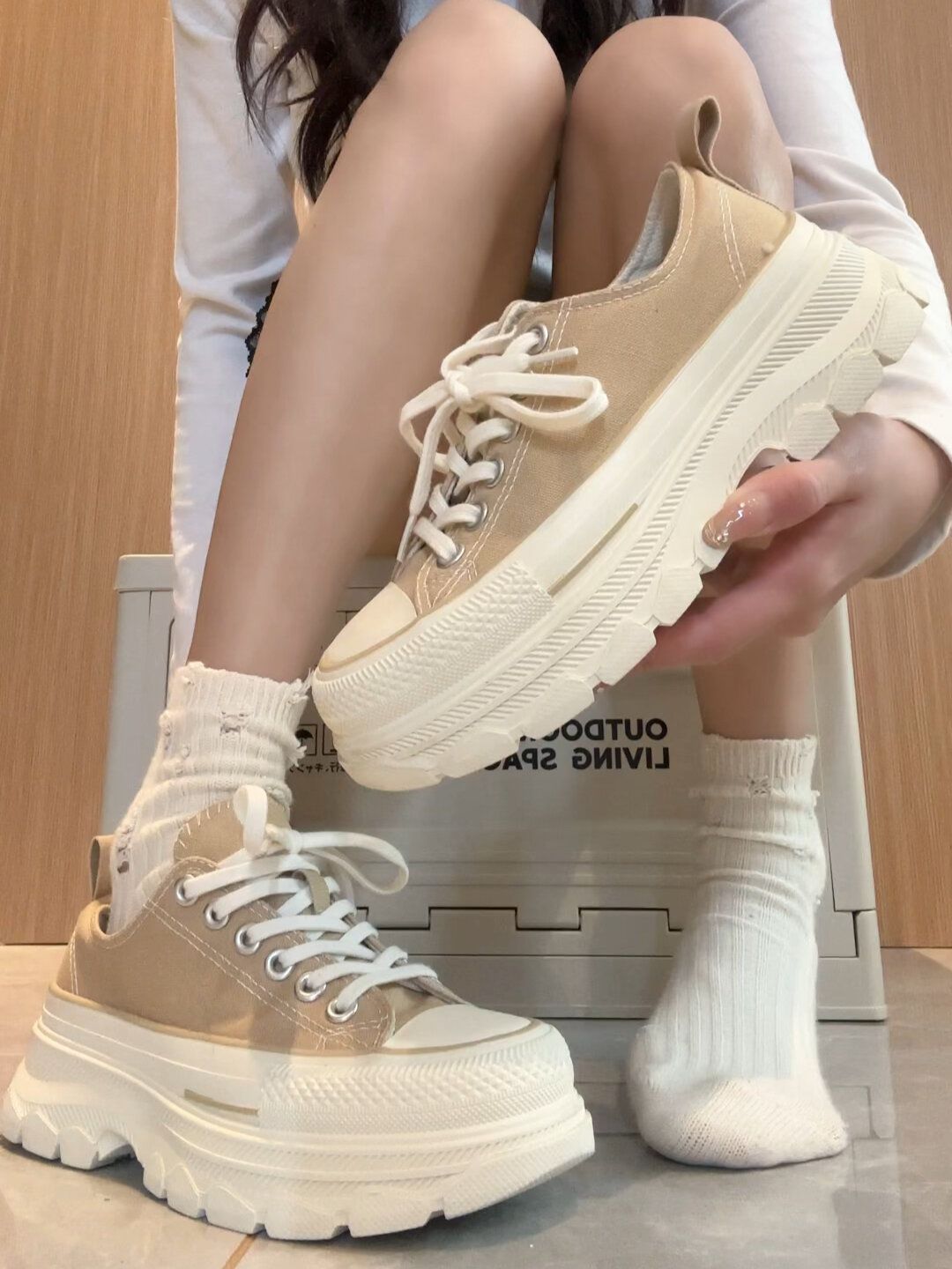 低帮 系带 布面  - VALI鞋履AI设计主图