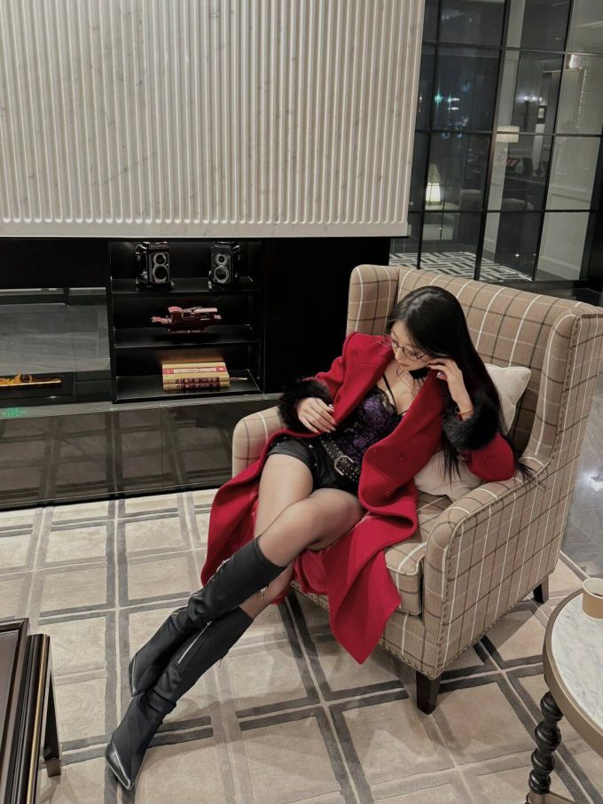 呢绒 H型 翻驳领 踢踏舞鞋色 巴贝多樱桃色 高级红 大丽花红