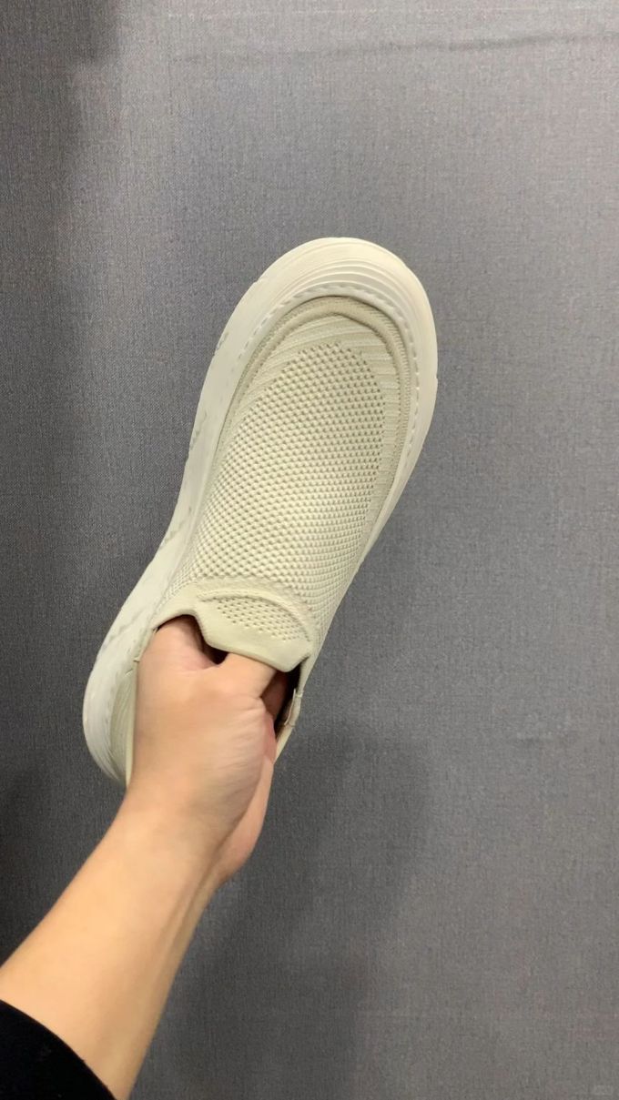 一脚蹬 网面