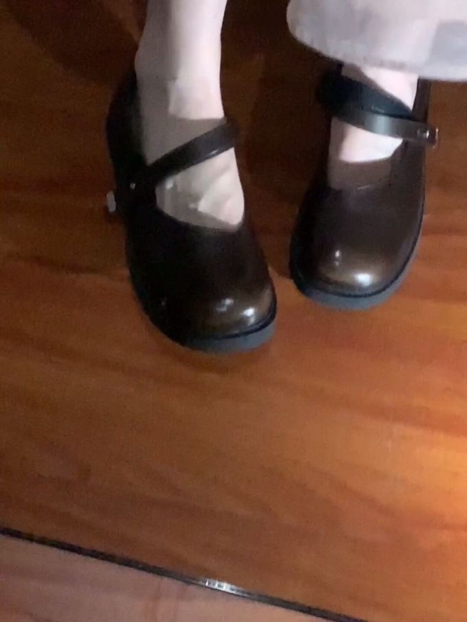 圆头 中口鞋 皮革