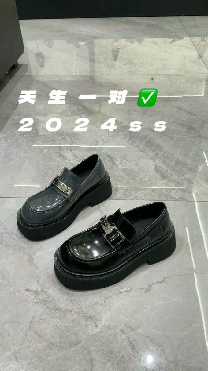 圆头 低帮 一脚蹬 深口鞋 皮革