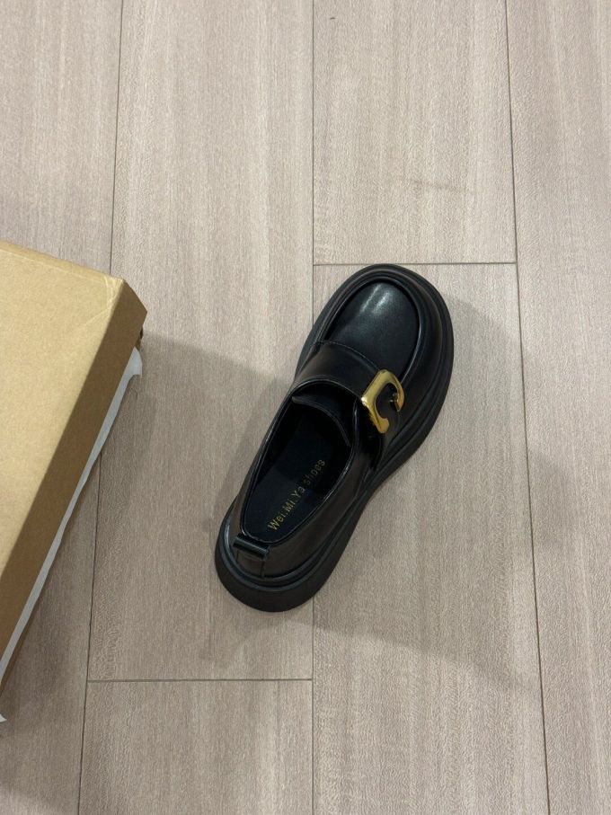 圆头 一脚蹬 深口鞋 皮革