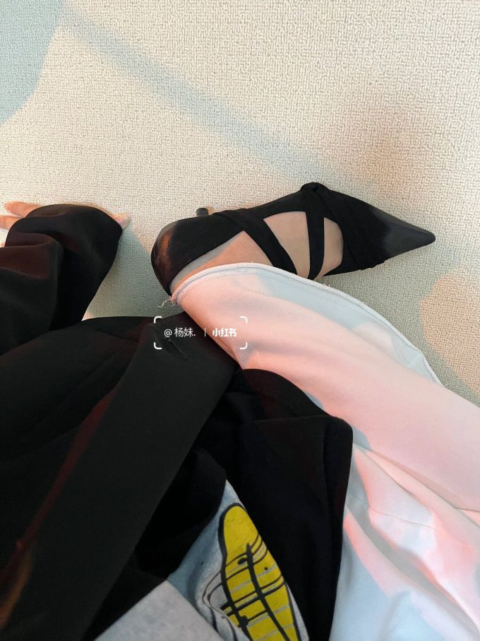 尖头 松紧带 浅口鞋 皮革