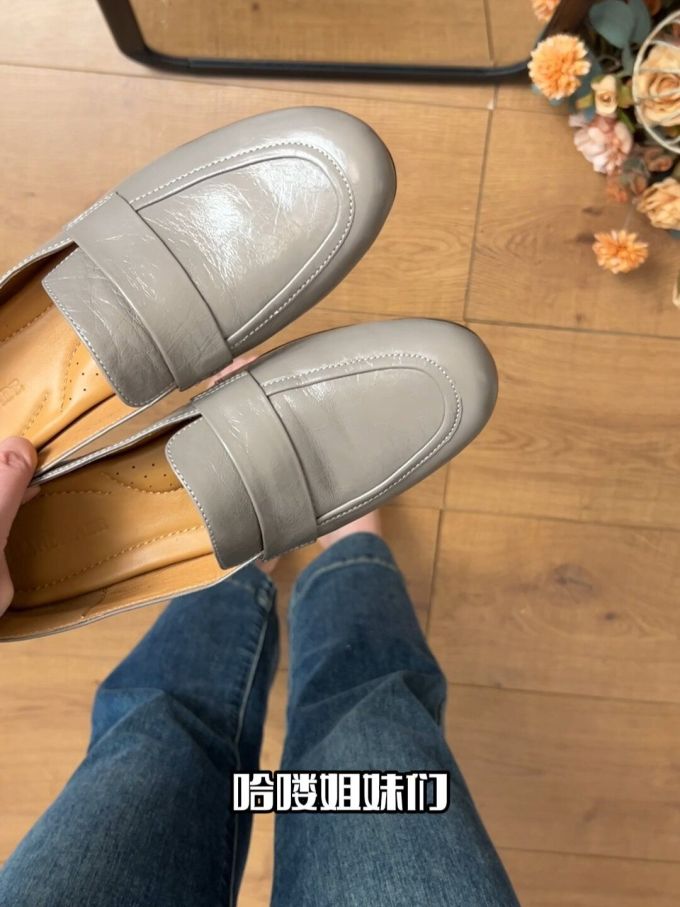 圆头 低帮 深口鞋 皮革