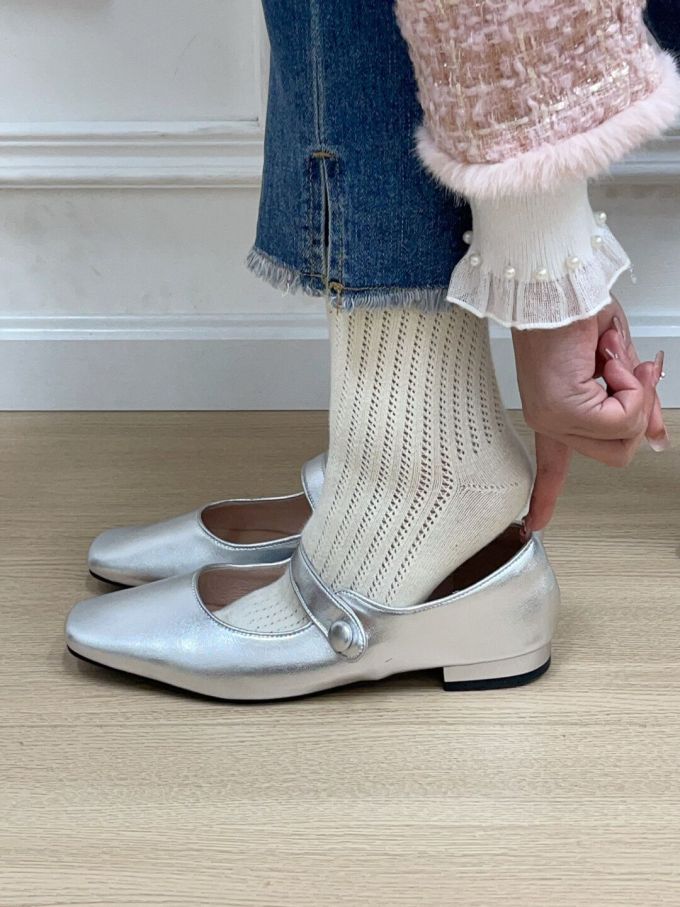 袢扣 中口鞋 皮革