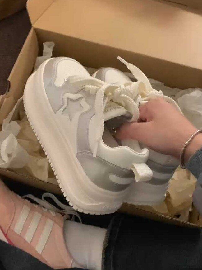 低帮 系带 魔术贴 