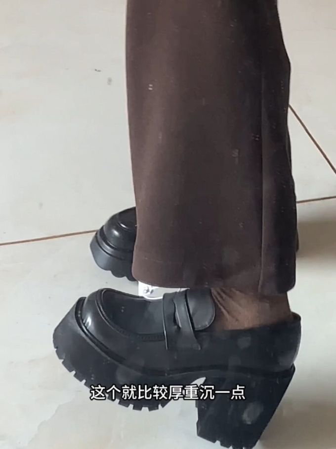 厚底 圆头 低帮 深口鞋 皮革 