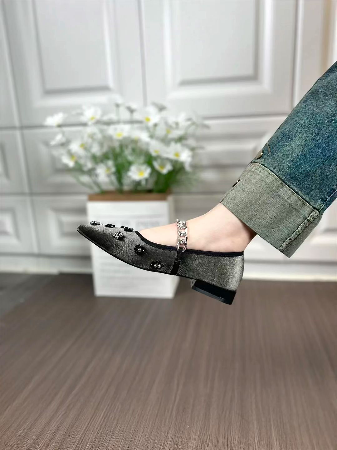 浅口鞋 皮革  - VALI鞋履AI设计主图