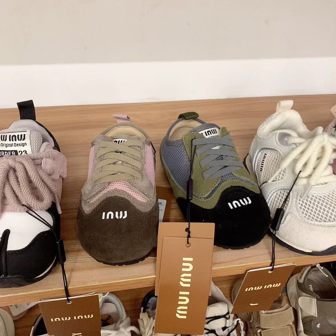 拼接  - VALI鞋履AI设计主图