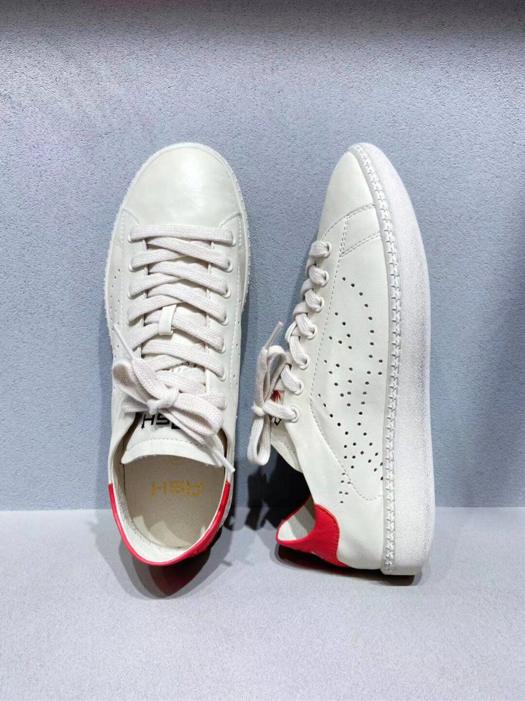 低帮 系带 皮革  - VALI鞋履AI设计主图