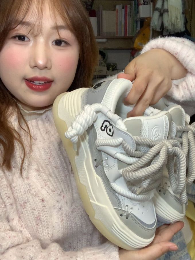 低帮 系带 魔术贴 皮革 