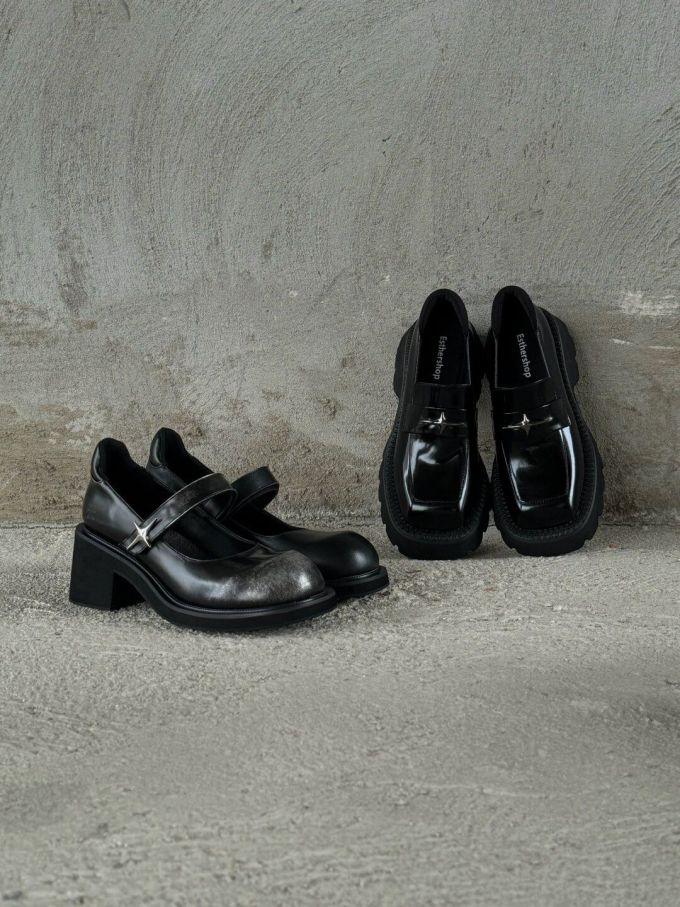 圆头 袢扣 中口鞋 皮革 