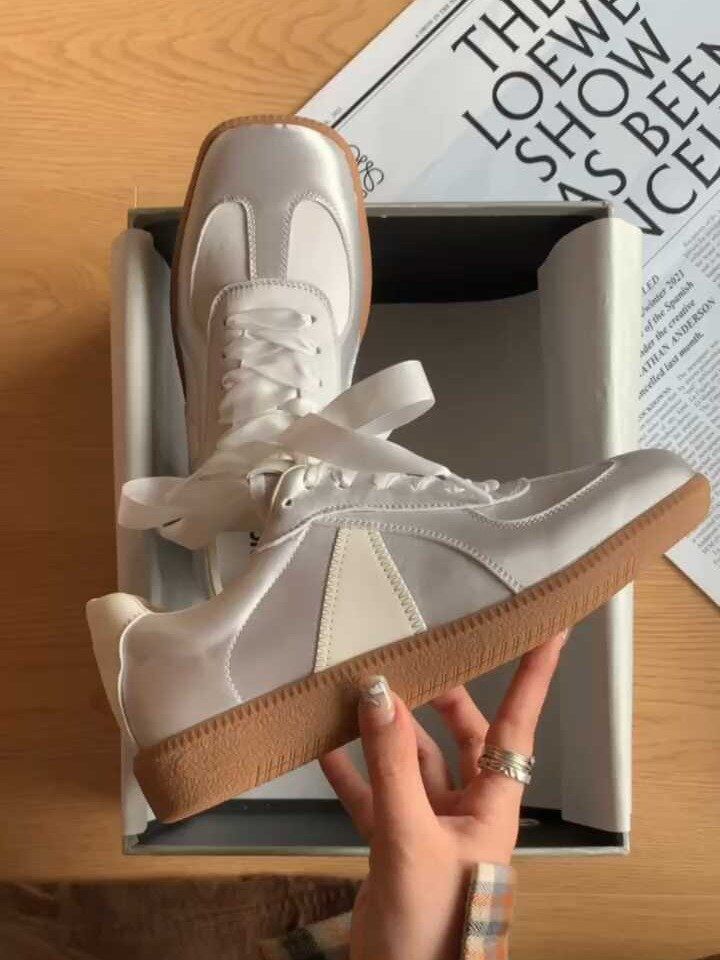 低帮 系带 皮革  - VALI鞋履AI设计主图