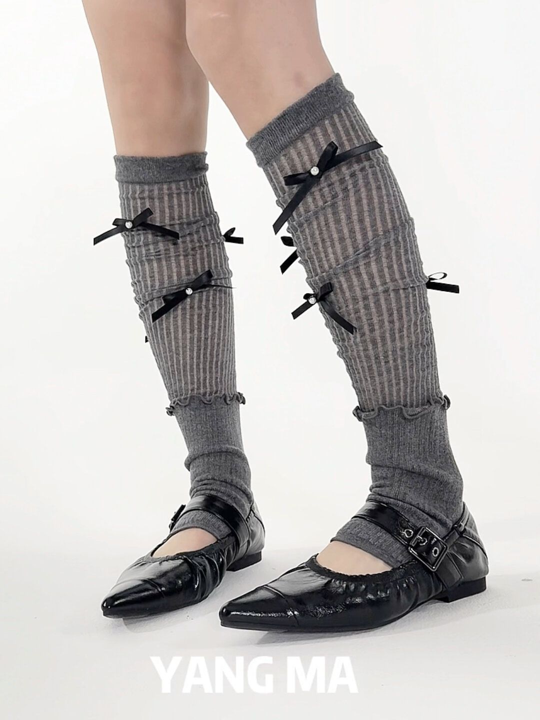 平底 袢扣 中口鞋 皮革  - VALI鞋履AI设计主图