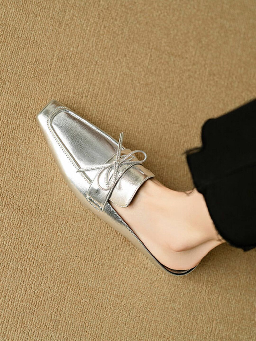 方头 无帮 系带 皮革  - VALI鞋履AI设计主图