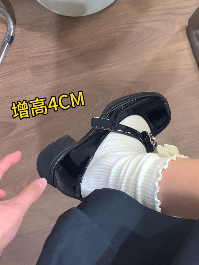 圆头 袢扣 中口鞋 皮革