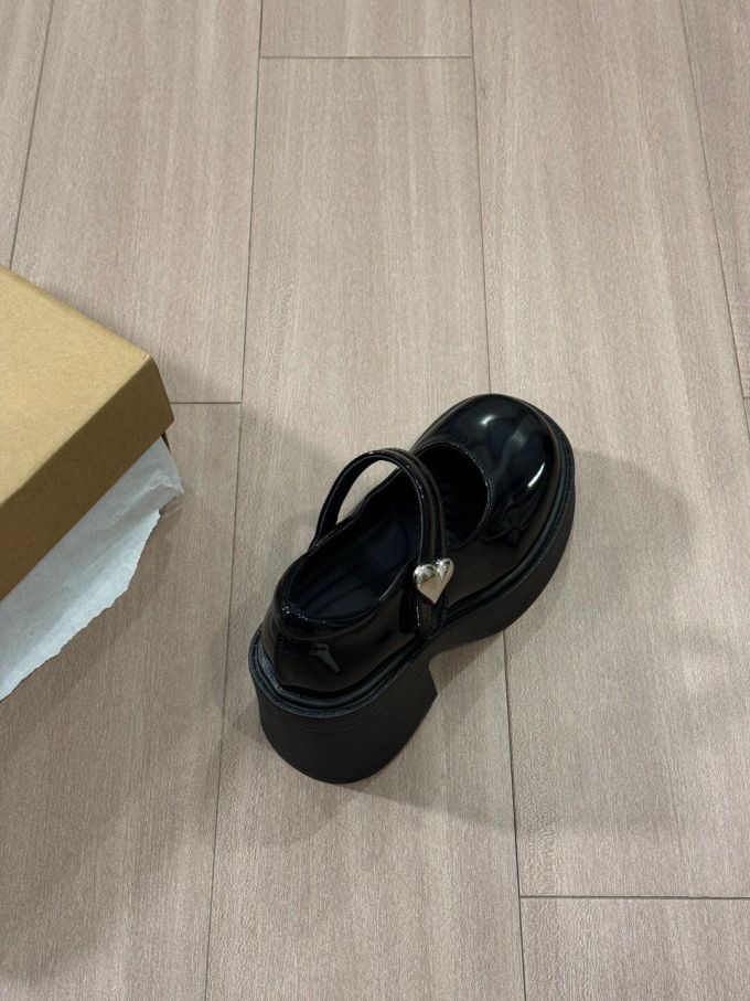 圆头 中口鞋 皮革 