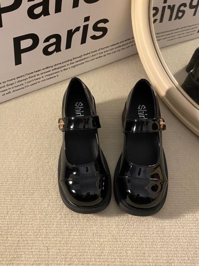 圆头 袢扣 中口鞋 皮革 