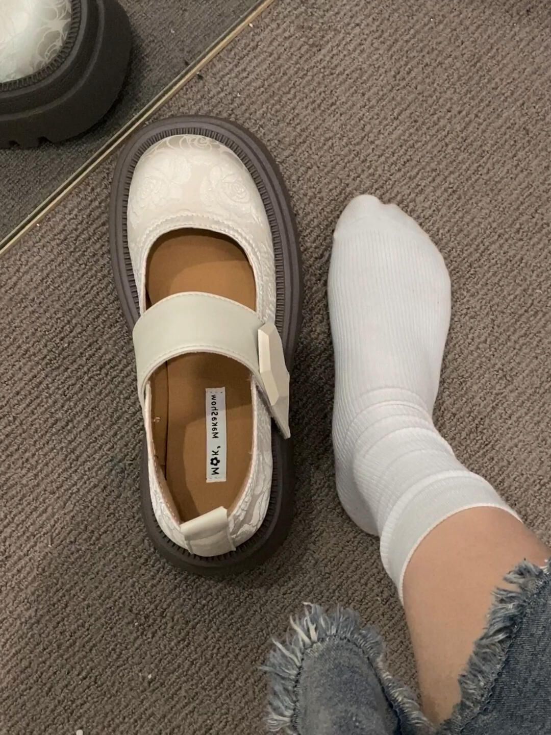 圆头 中口鞋 皮革  - VALI鞋履AI设计主图