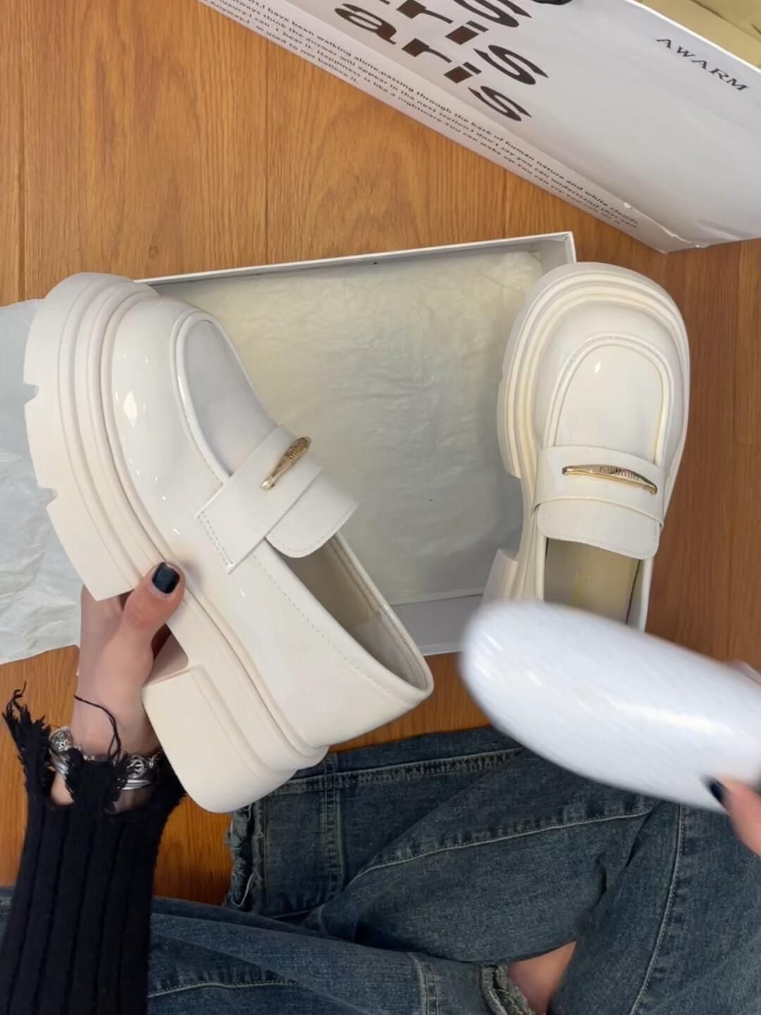 厚底 圆头 低帮 一脚蹬 深口鞋 皮革  - VALI鞋履AI设计主图