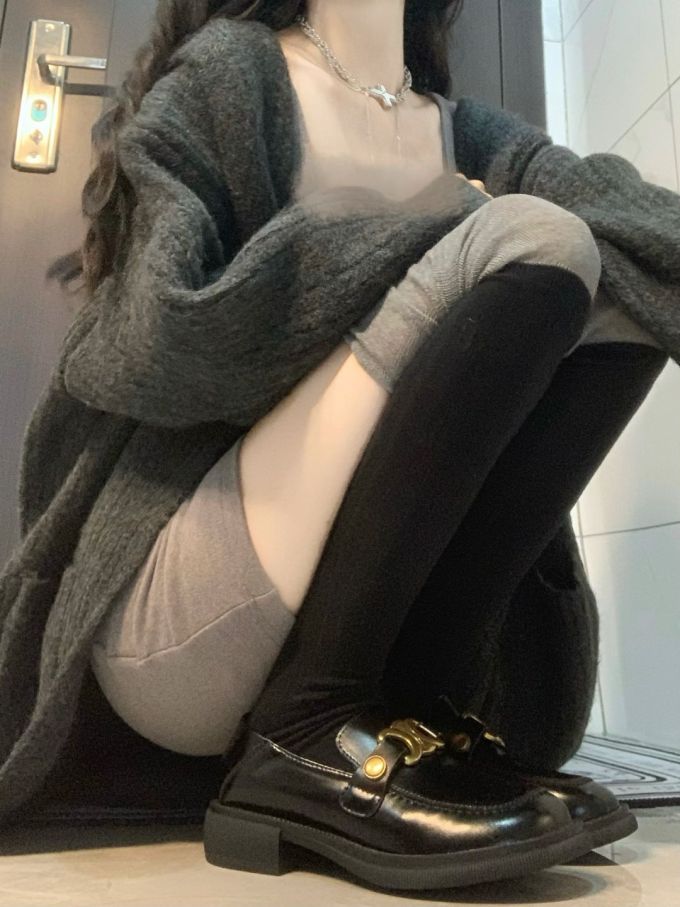 毛纺 颈线领 超长袖 基础袖 细针 踢踏舞鞋色 休闲运动 运动 