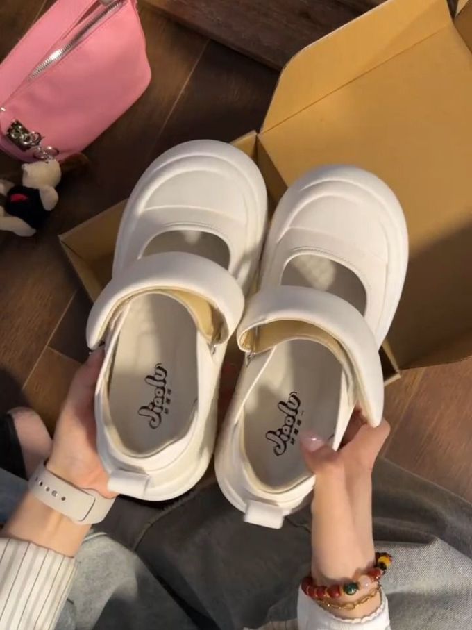 圆头 中口鞋 皮革