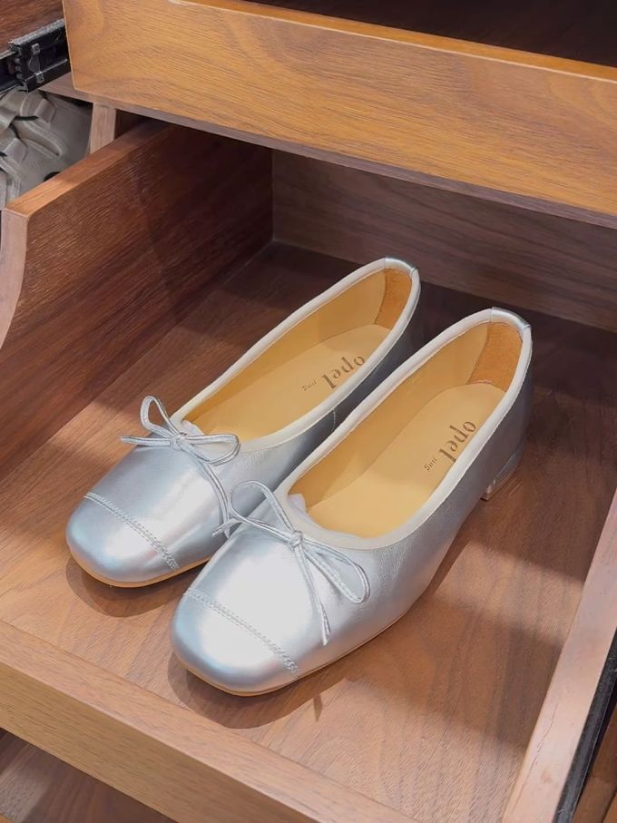 中口鞋 皮革