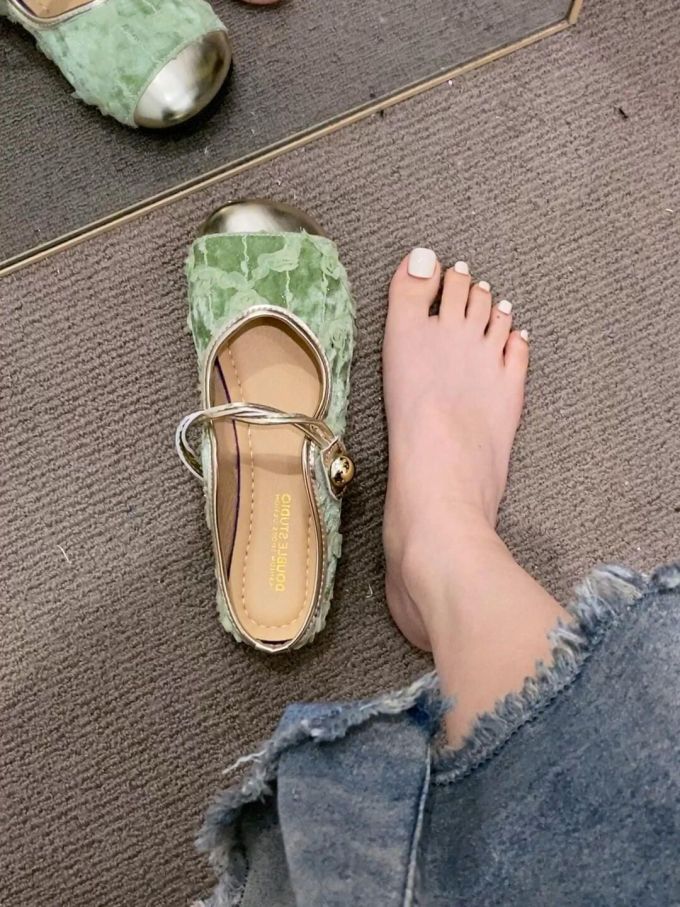 无帮 袢扣 皮革 