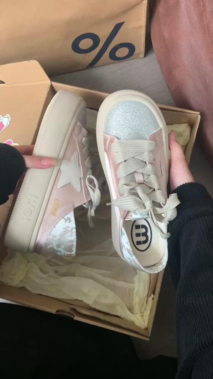 系带 皮革 