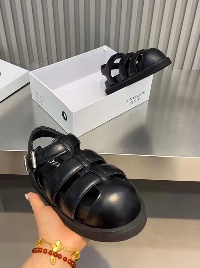 无帮 袢扣 皮革 