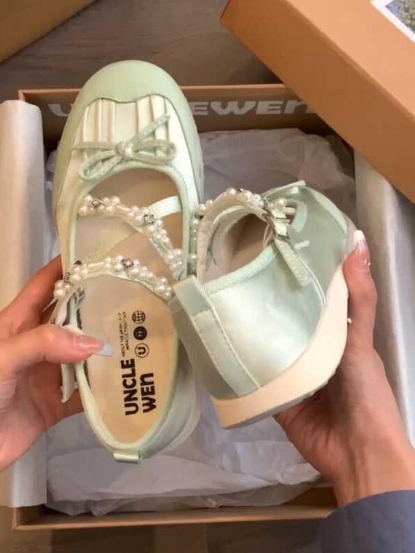 圆头 袢扣 中口鞋 皮革 