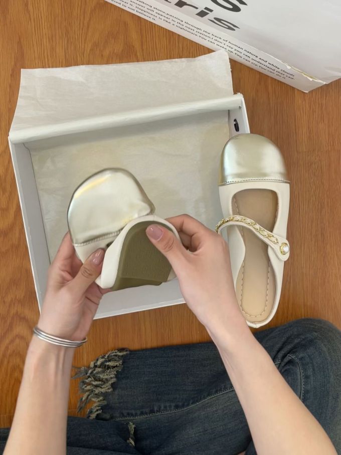 圆头 中口鞋 皮革 